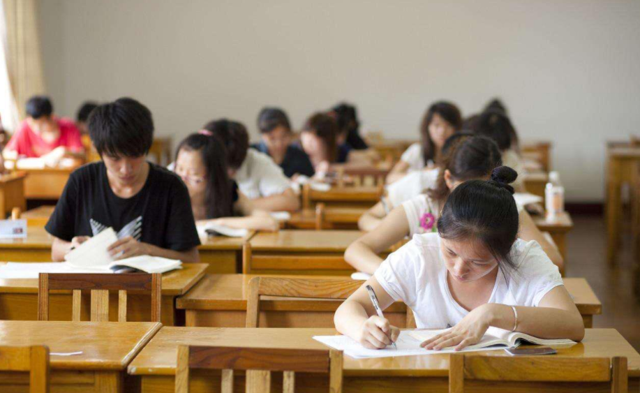 信号屏蔽器,手机信号屏蔽器,学校信号屏蔽器,手机信号屏蔽器能屏蔽wifi信号吗,信号屏蔽器能屏蔽wifi吗,考场信号屏蔽器多少钱,考场信号屏蔽器范围,考场信号屏蔽器原理,考场信号屏a蔽器能屏蔽wifi吗,考场信号屏蔽器对5g有用吗